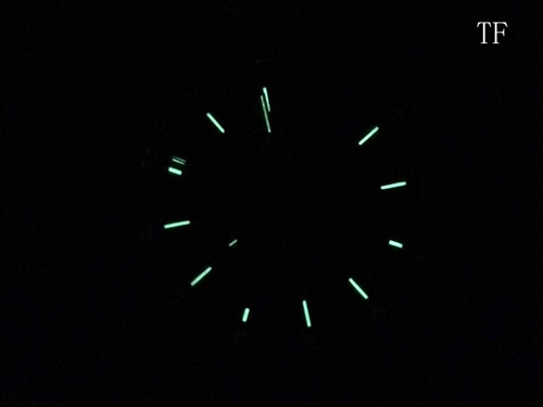 オーデマピゲ時計背面デザイン